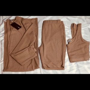 Cropped matching ribbed set